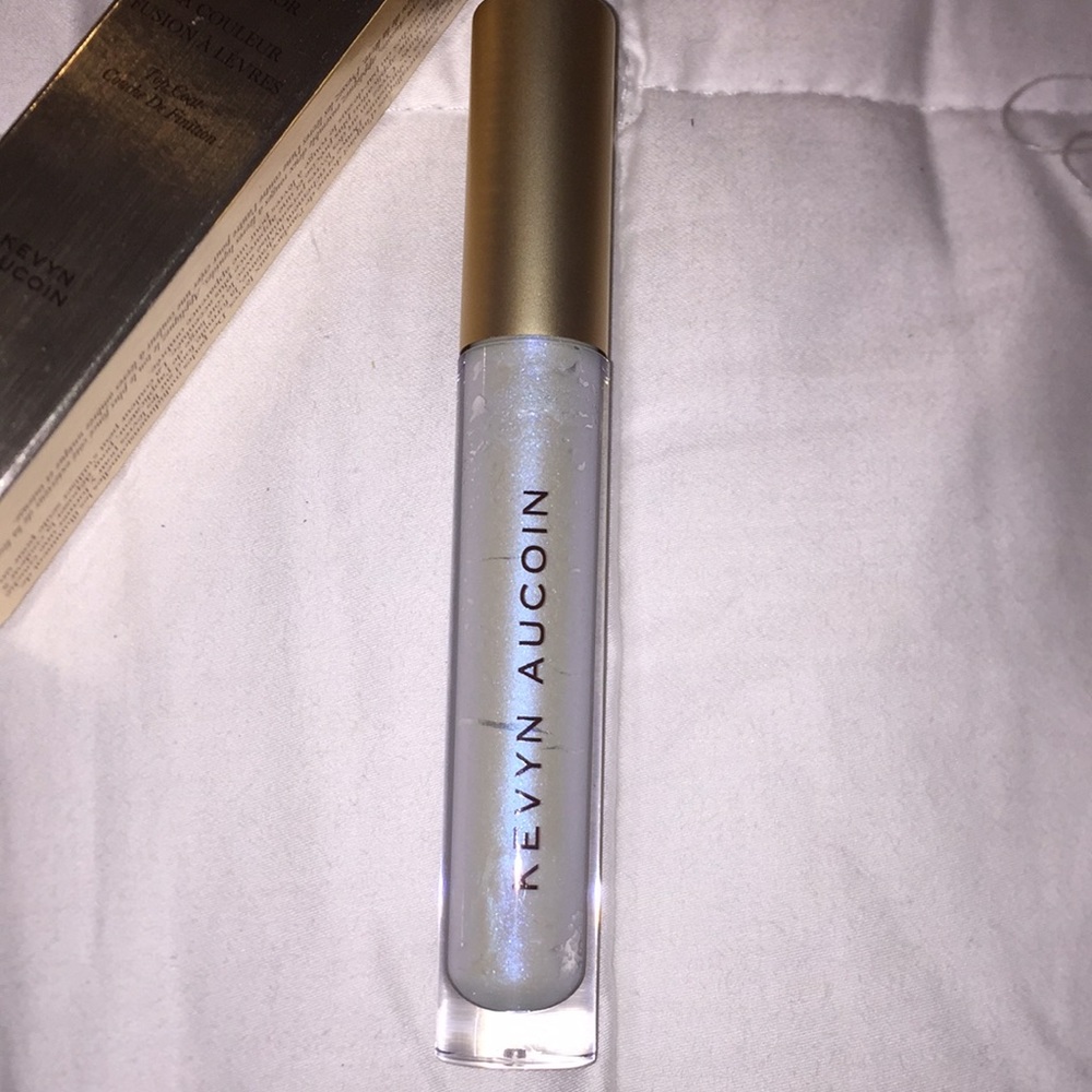 Kevin Aucoin molten lipstick